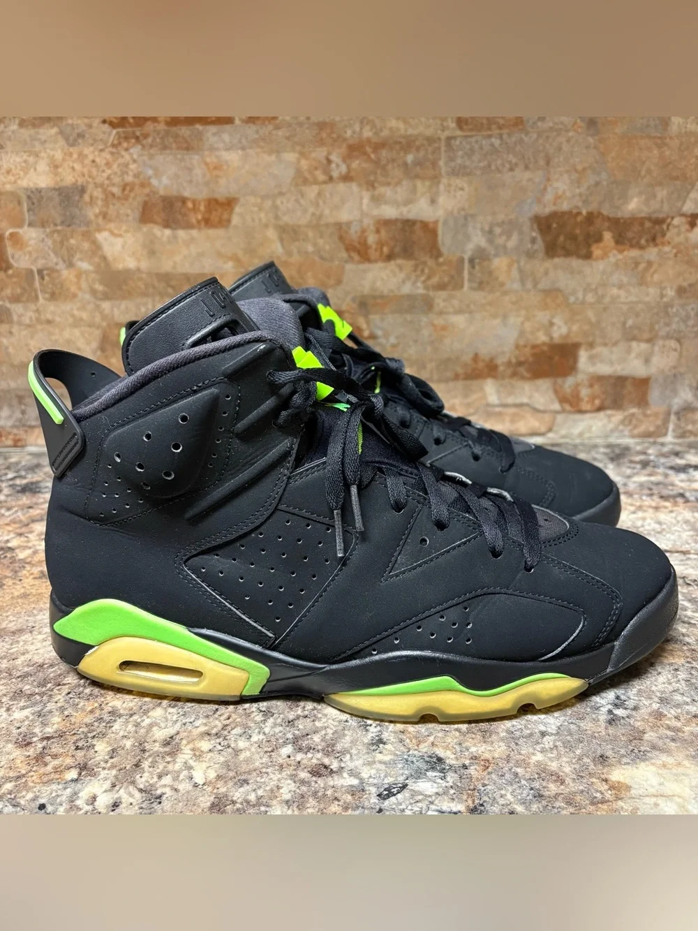 Air Jordan retro 6 Electric Green CT8529-003 Size 11.5